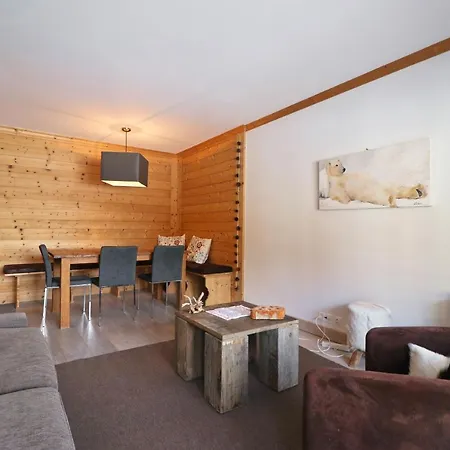 In The Center Of Crans-montana, Charming And Comfortable Apartmán *