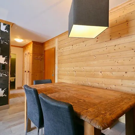 Apartmán In The Center Of Crans-montana, Charming And Comfortable Crans-Montana